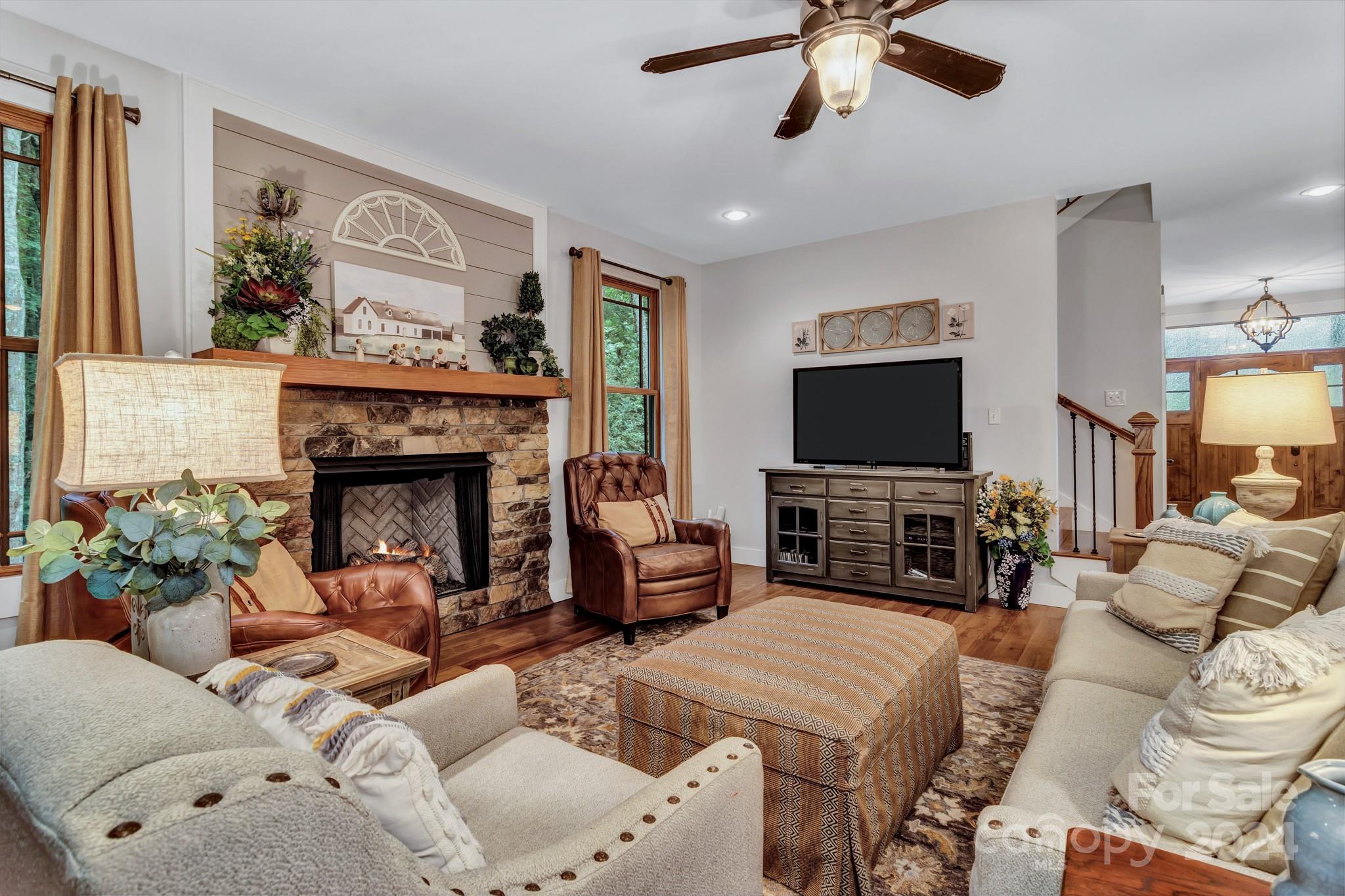 728 Bryson Road Candler, NC 28715 - Photo 16 of 48 Gallery Image 16
