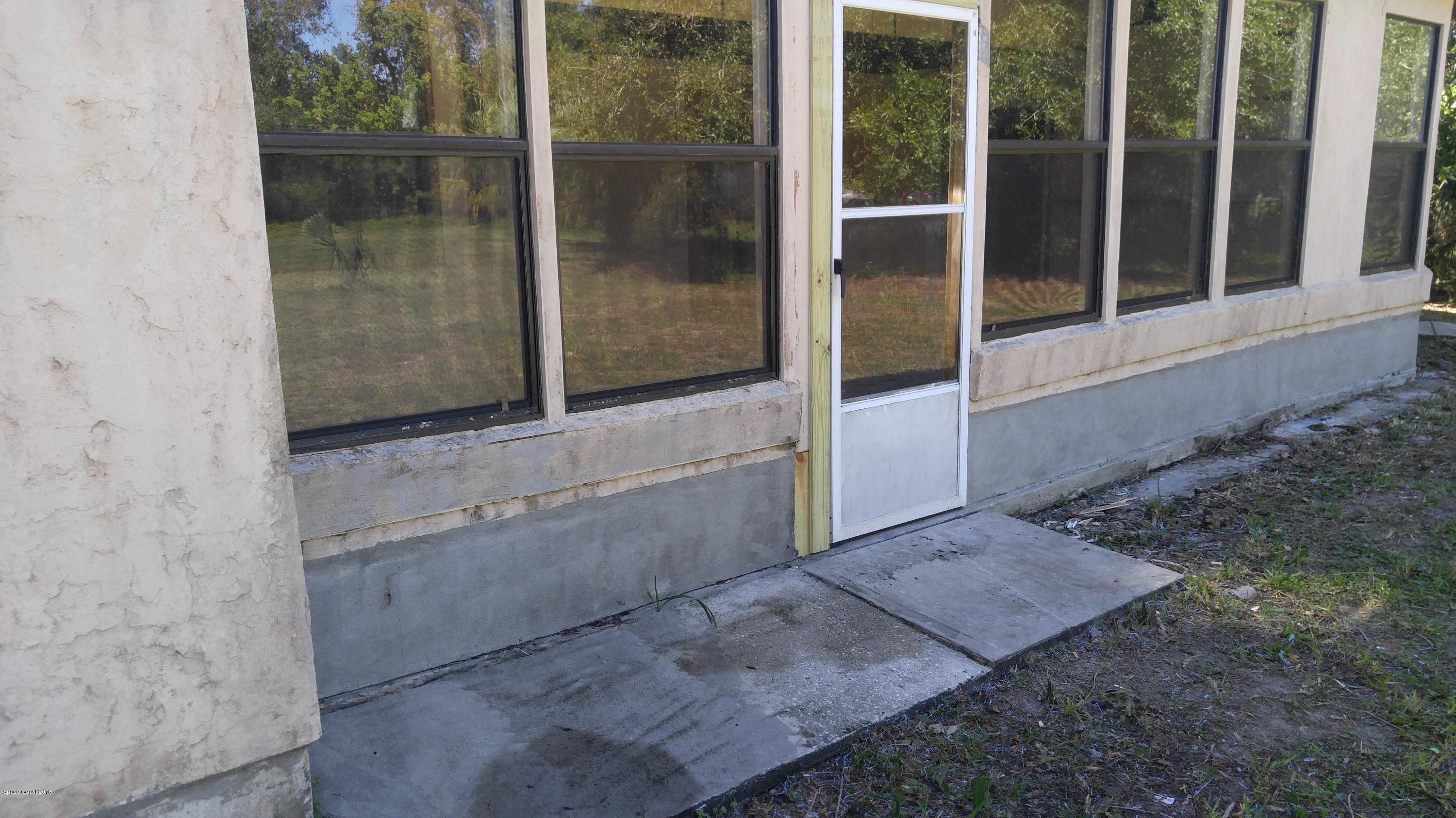 3464 Smith Road Mims, FL 32754 - Photo 5 of 20 IMG_20161031_113733