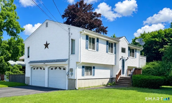 $494,999 | 215 Prospect Avenue, Shelton, CT 06484