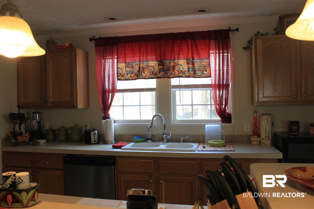9380 Spice Pond Road Eight Mile, AL 36613 - Photo 21 of 36 FABULOUS COOKS' KITCHEN!