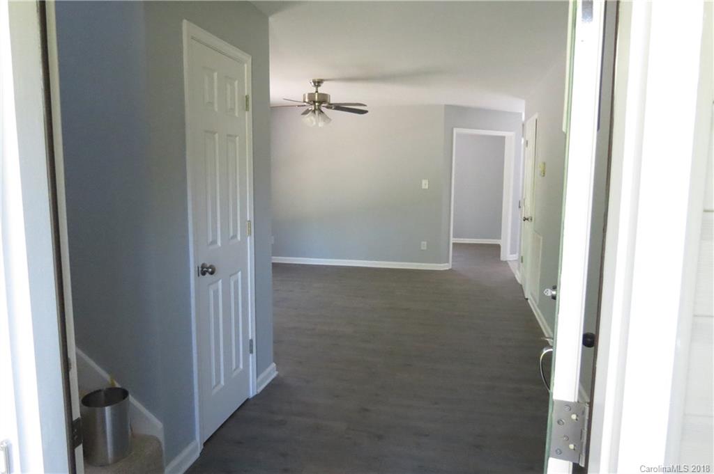 1985 Caring Road York, SC 29745 - Photo 3 of 21 Gallery Image 3