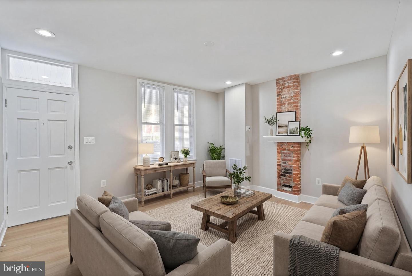 3819 Roland Avenue Baltimore, MD 21211 - Photo 6 of 55 Gallery Image 6
