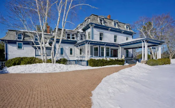 $3,468,347 | 1 Fairway Drive, Rye, NH 03871