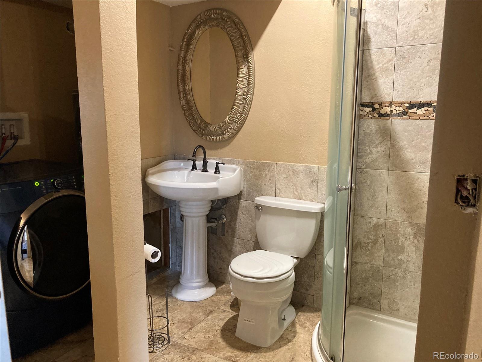 1031 23rd Street Road Greeley, CO 80631 - Photo 5 of 12 Gallery Image 5