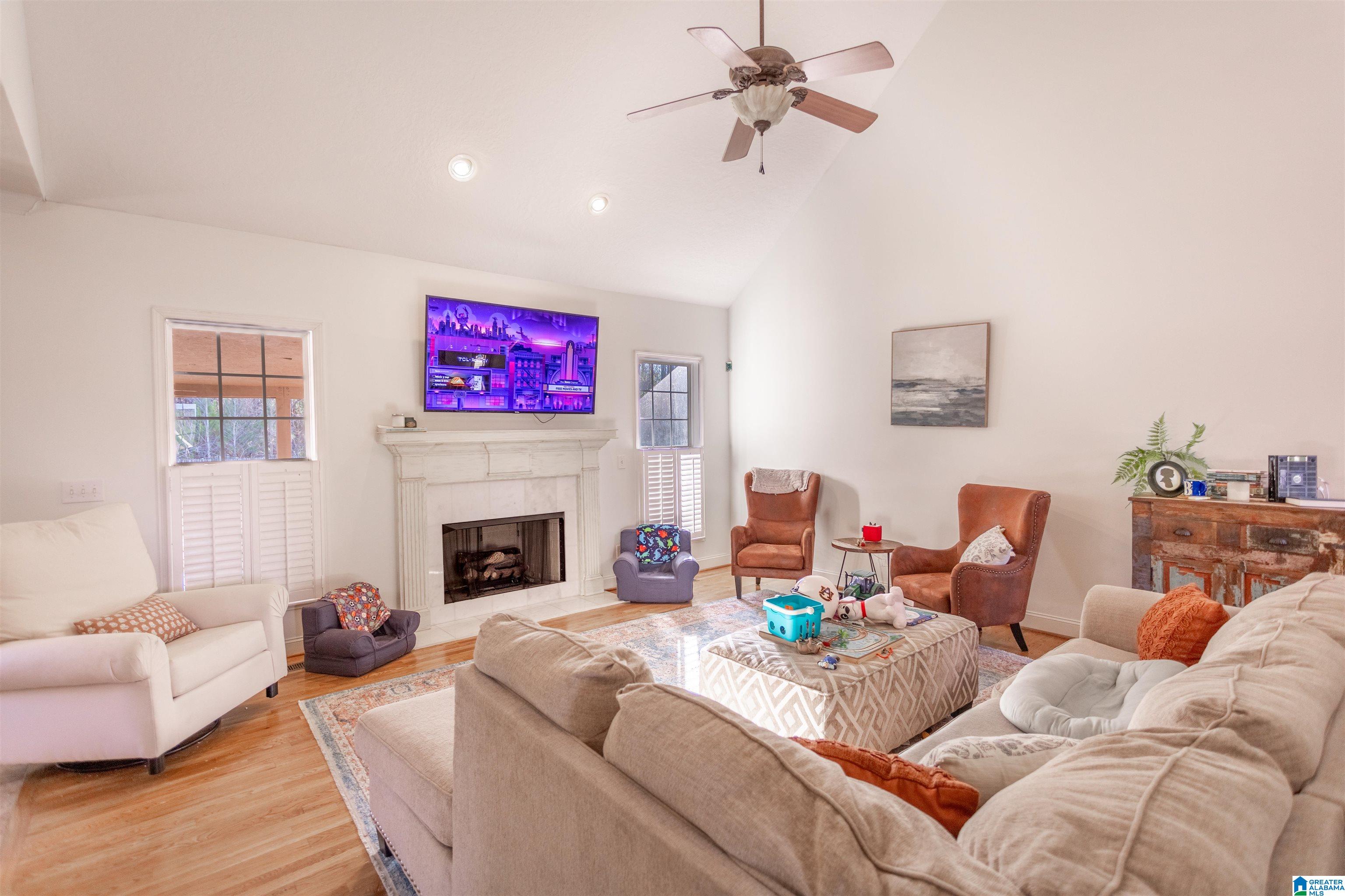 175 Liberty Lane Anniston, AL 36207 - Photo 4 of 25