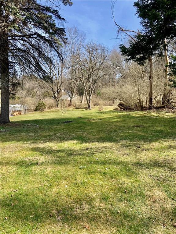 28 Bredin Avenue Butler, PA 16001 - Photo 3 of 10