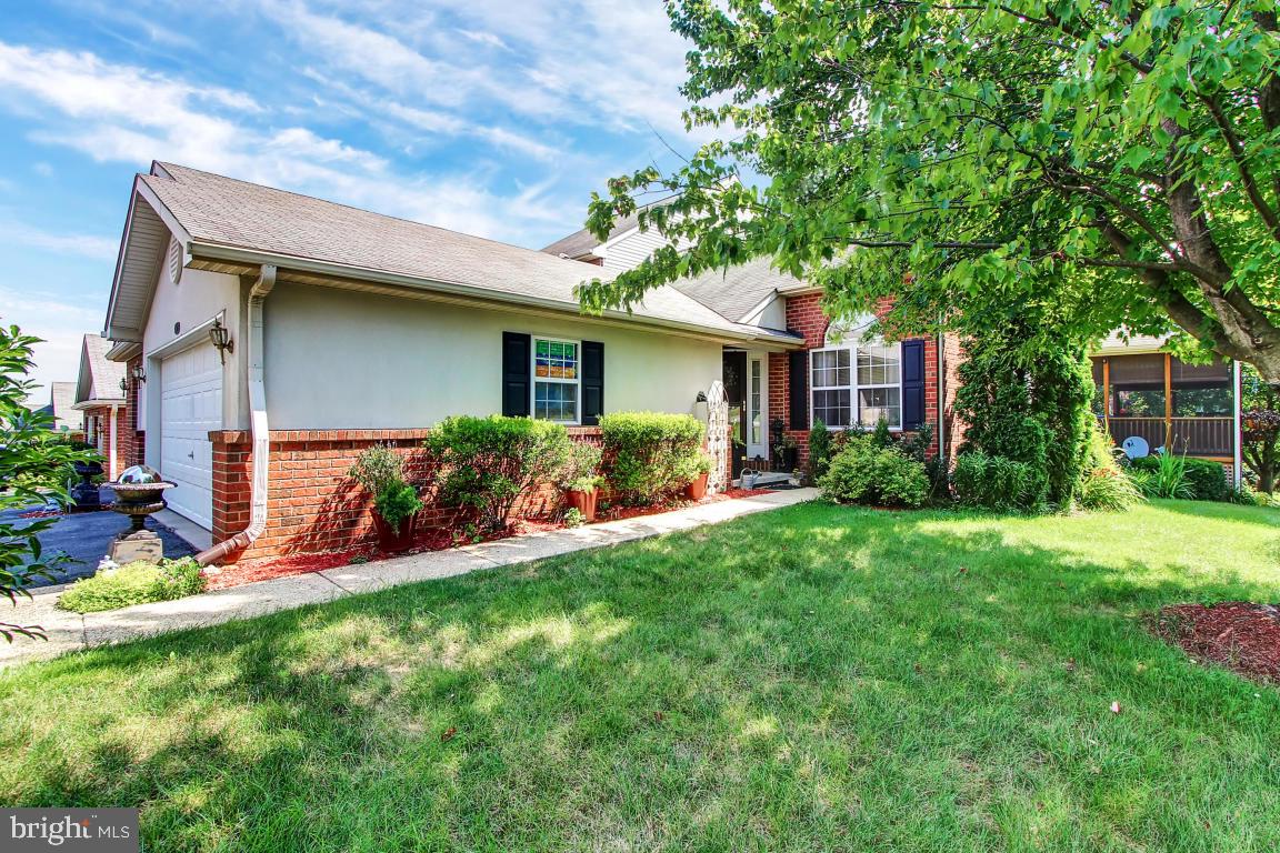 420 White Chapel Road Lancaster, PA 17603 - Photo 1 of 27 Gallery Image 1