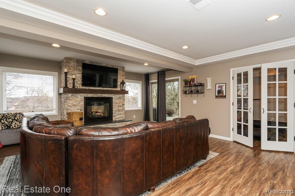 1031 Moran Drive Rochester, MI 48307 - Photo 25 of 33