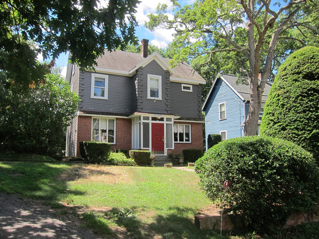 36 East Border Road Malden, MA 02148 - Photo 1 of 29 Gallery Image 1