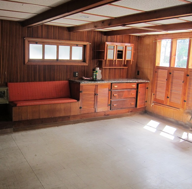 36 East Border Road Malden, MA 02148 - Photo 21 of 29 Gallery Image 21