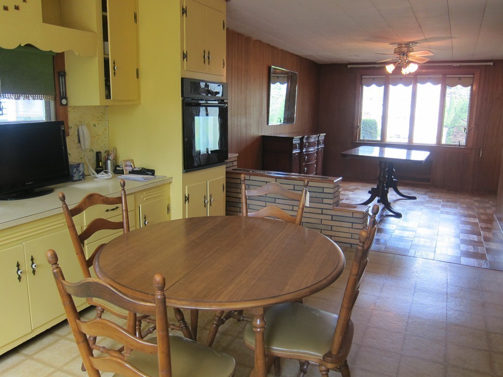 36 East Border Road Malden, MA 02148 - Photo 10 of 29 Gallery Image 10