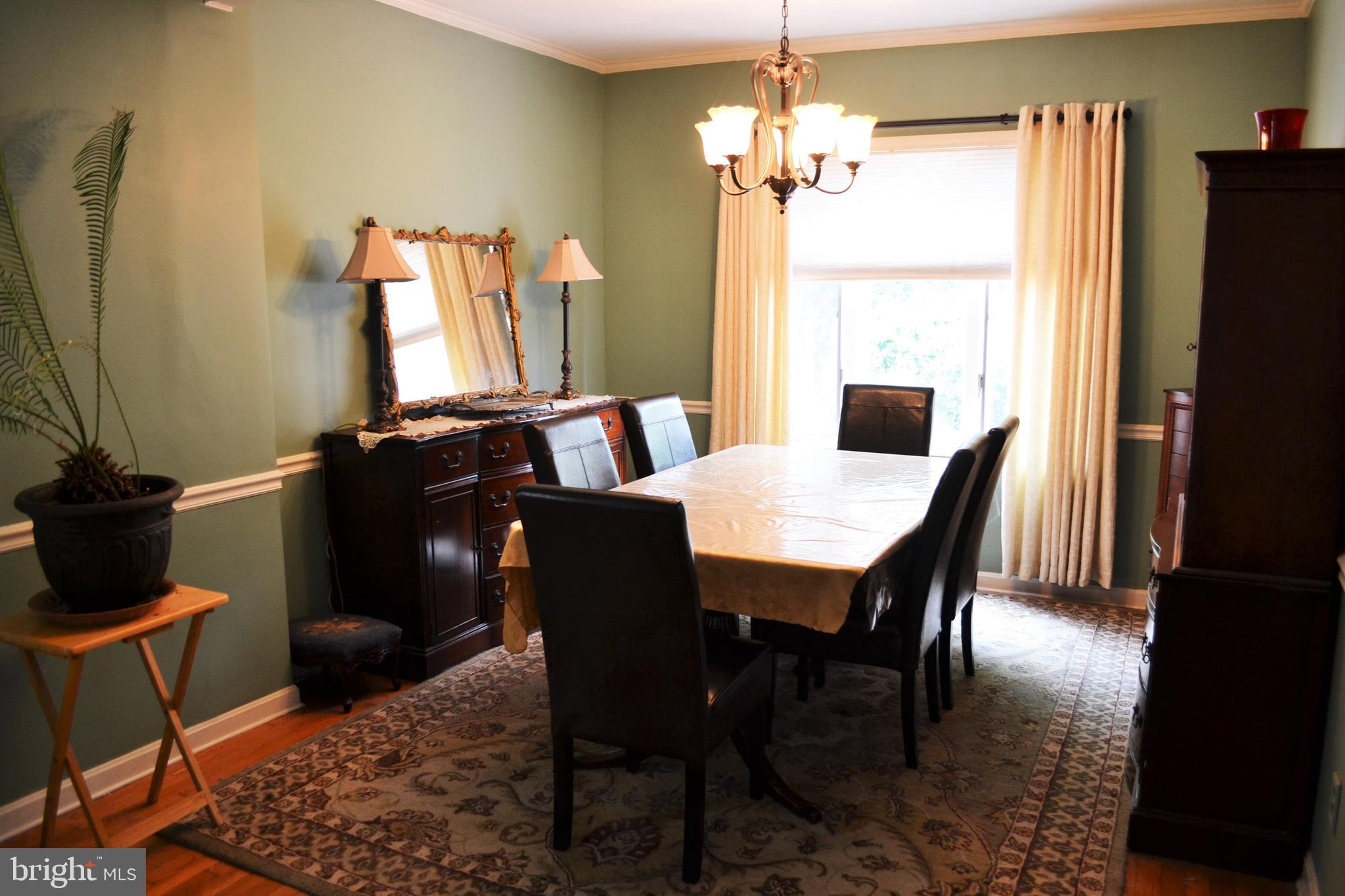 7505 Dungan Road Philadelphia, PA 19111 - Photo 11 of 15 Dining Room