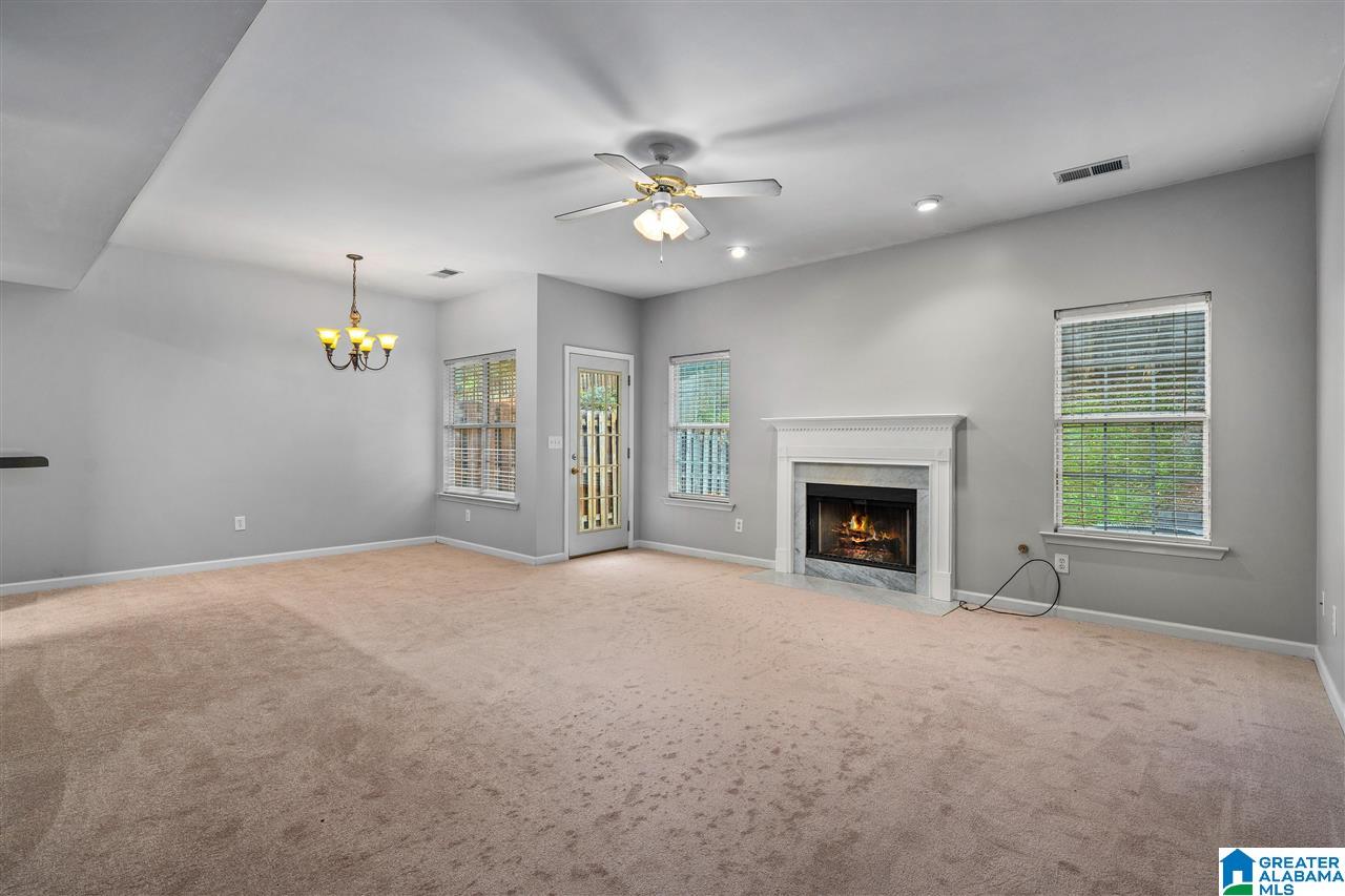 114 Frances Lane Helena, AL 35080 - Photo 5 of 34