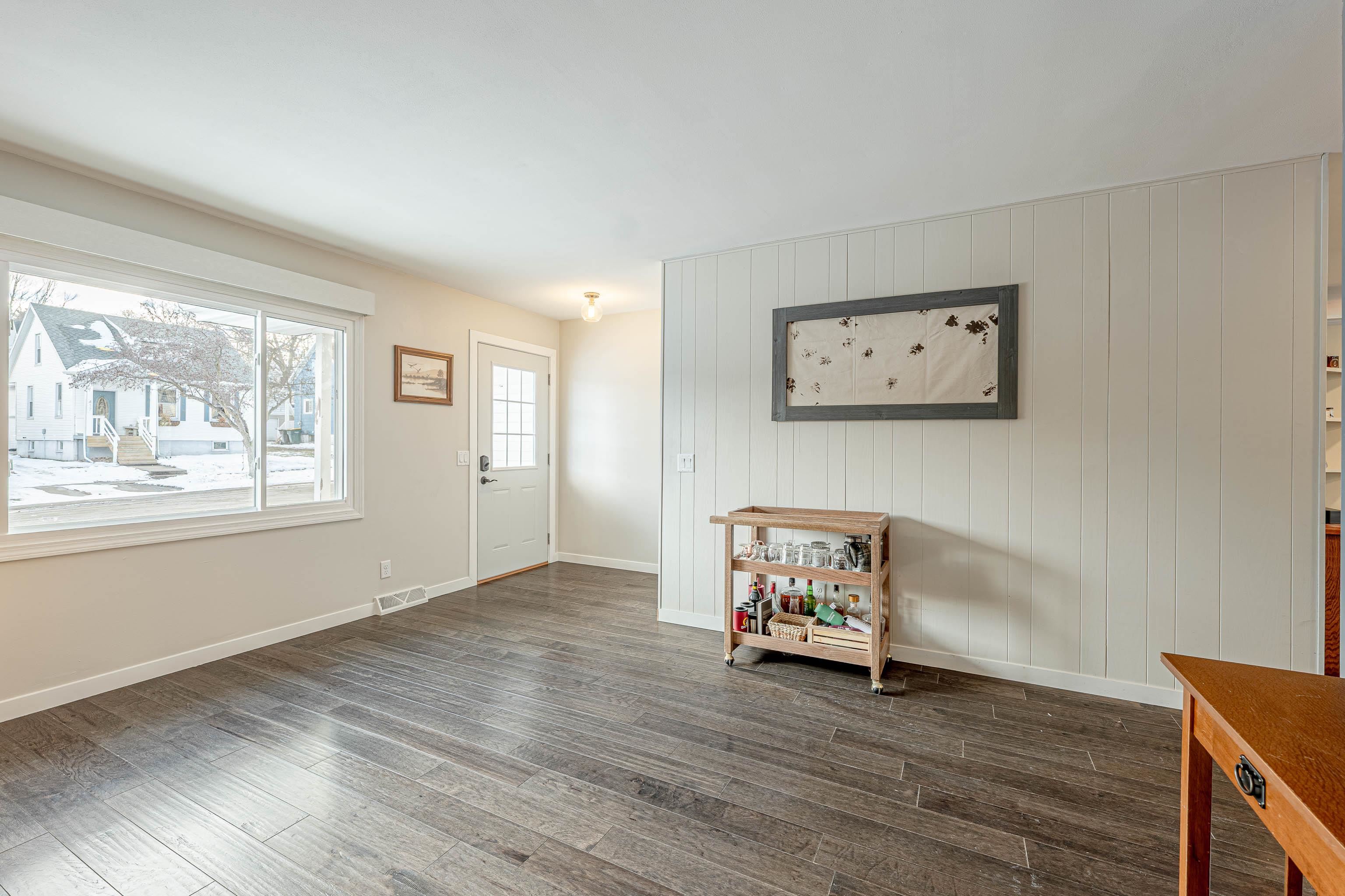 410 4th New Glarus, WI 53574 - Photo 18 of 48