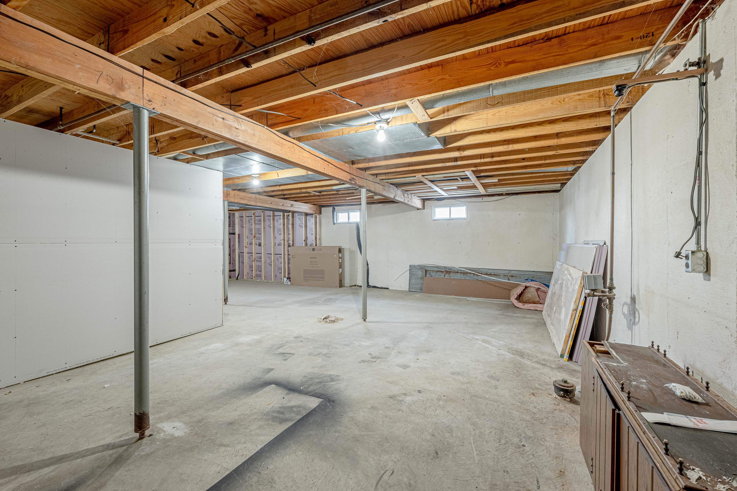 410 4th New Glarus, WI 53574 - Photo 36 of 44