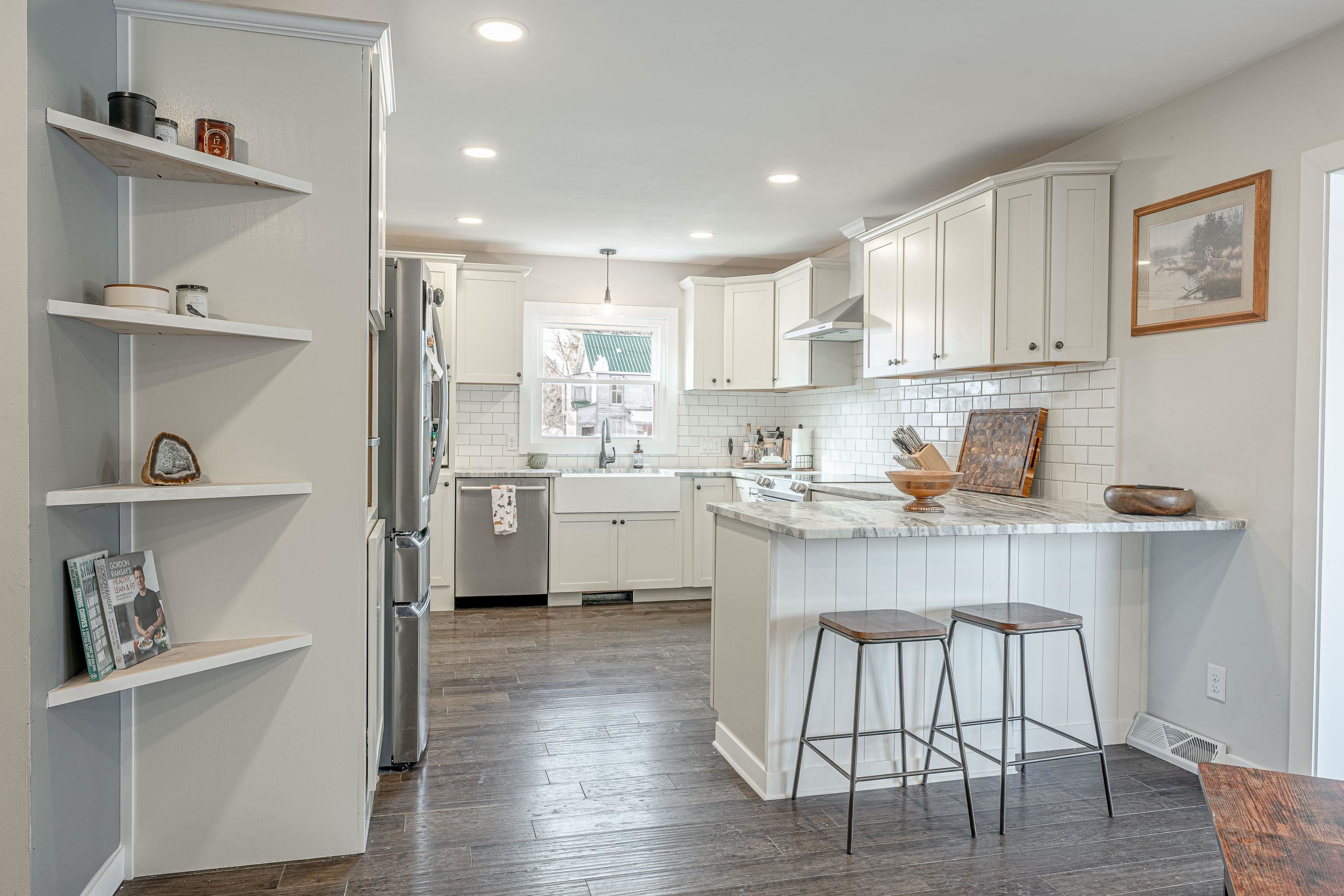 410 4th New Glarus, WI 53574 - Photo 4 of 48