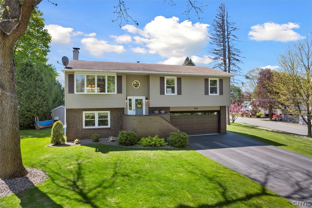 554 Broadway Oneida, NY 13421 - Photo 1 of 1 Gallery Image 1