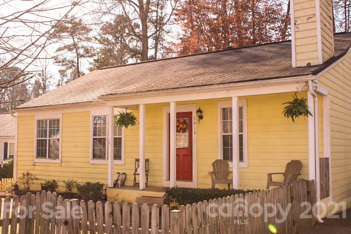 5919 Running Deer Road Charlotte, NC 28214 - Photo 2 of 16 Gallery Image 2
