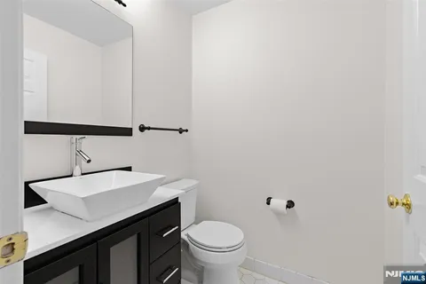 $539,000 | 2384 Quill Court, Mahwah, NJ 07430