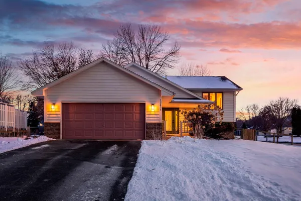 $410,000 | 12635 91st Avenue North, Maple Grove, MN 55369