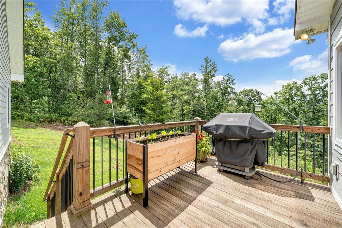 278 Woodwinds Road Callaway, VA 24067 - Photo 38 of 70 054-MIB06525