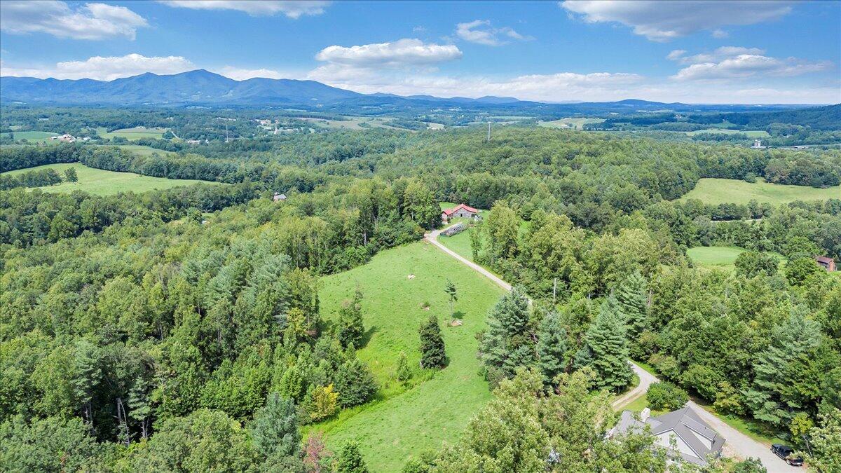 278 Woodwinds Road Callaway, VA 24067 - Photo 66 of 70 120-DJI_20250813151355_0300_D