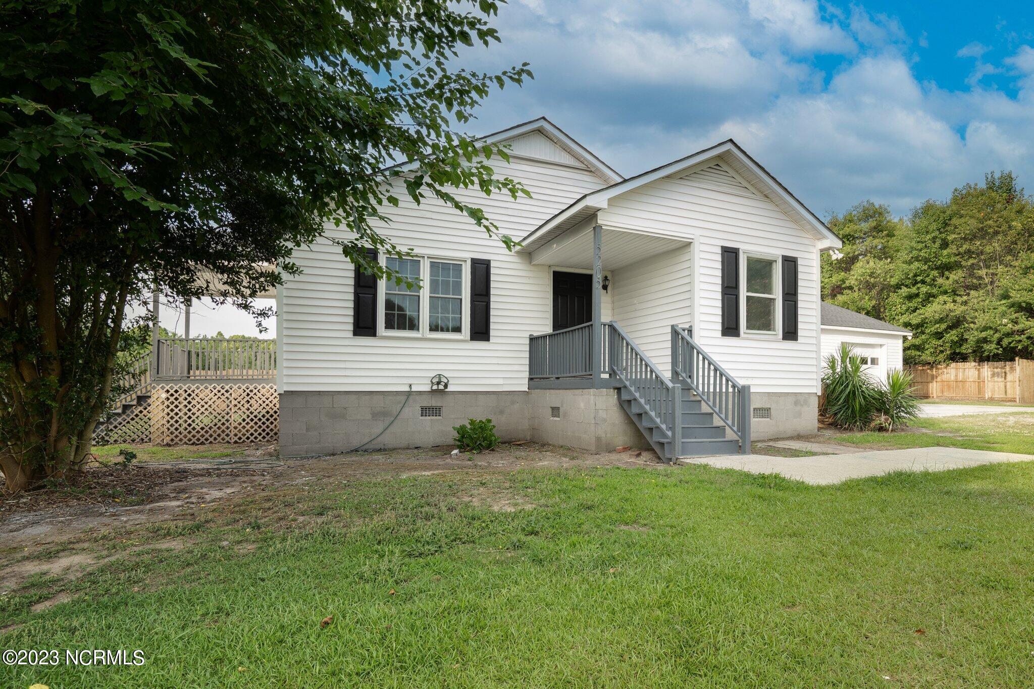 5205 Carr Road Wilson, NC 27893 - Photo 2 of 40 002-5205CarrRoad-Wilson-NC-27893-SMALL