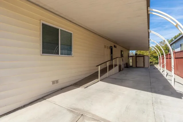 $220,000 | 2130 Sunset Drive, Unit 135, Vista, CA 92081