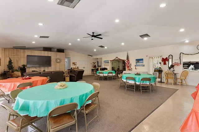 $220,000 | 2130 Sunset Drive, Unit 135, Vista, CA 92081