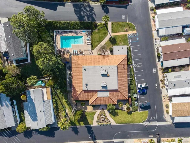 $220,000 | 2130 Sunset Drive, Unit 135, Vista, CA 92081