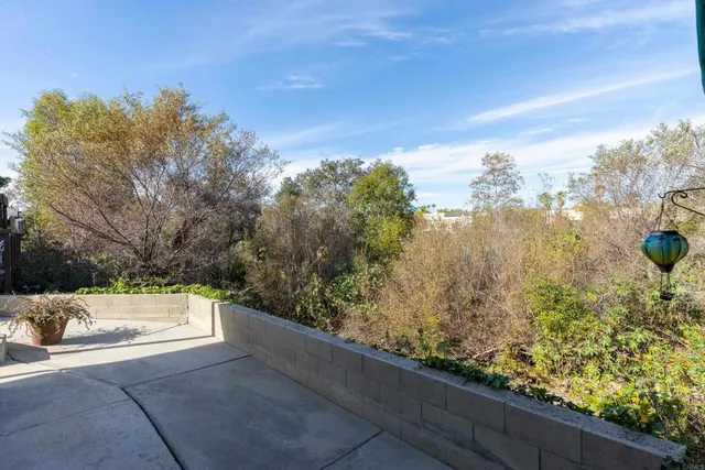 $220,000 | 2130 Sunset Drive, Unit 135, Vista, CA 92081