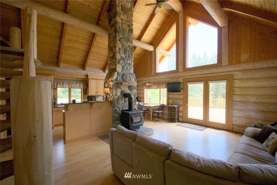 60 Lobos Run Road Winthrop, WA 98862 - Photo 14 of 25 Gallery Image 14
