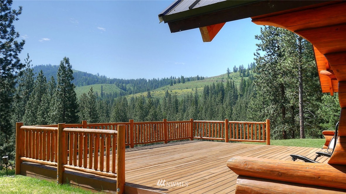 60 Lobos Run Road Winthrop, WA 98862 - Photo 5 of 25 Gallery Image 5