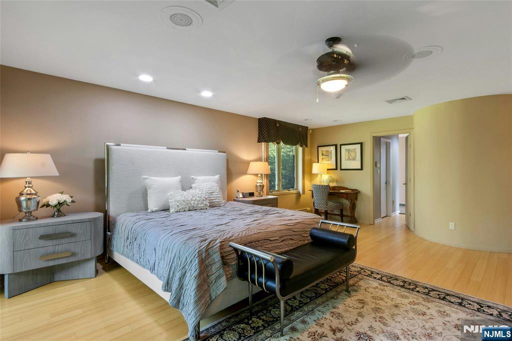 78 Apple Ridge Road Woodcliff Lake, NJ 07677 - Photo 22 of 38