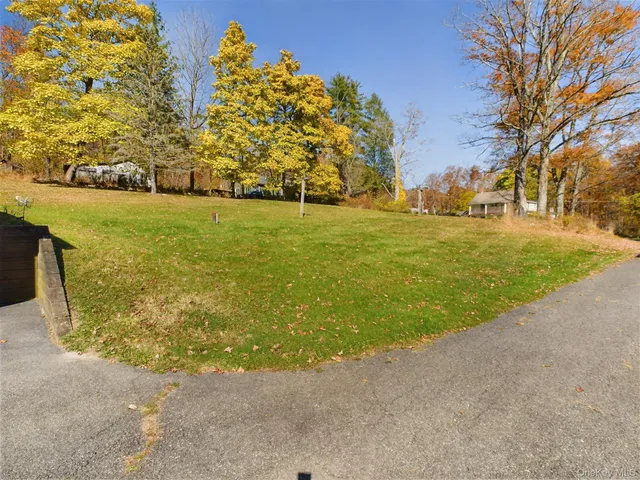 $2,600 | 12 Old Turnpike Road, Bloomingburg, NY 12721