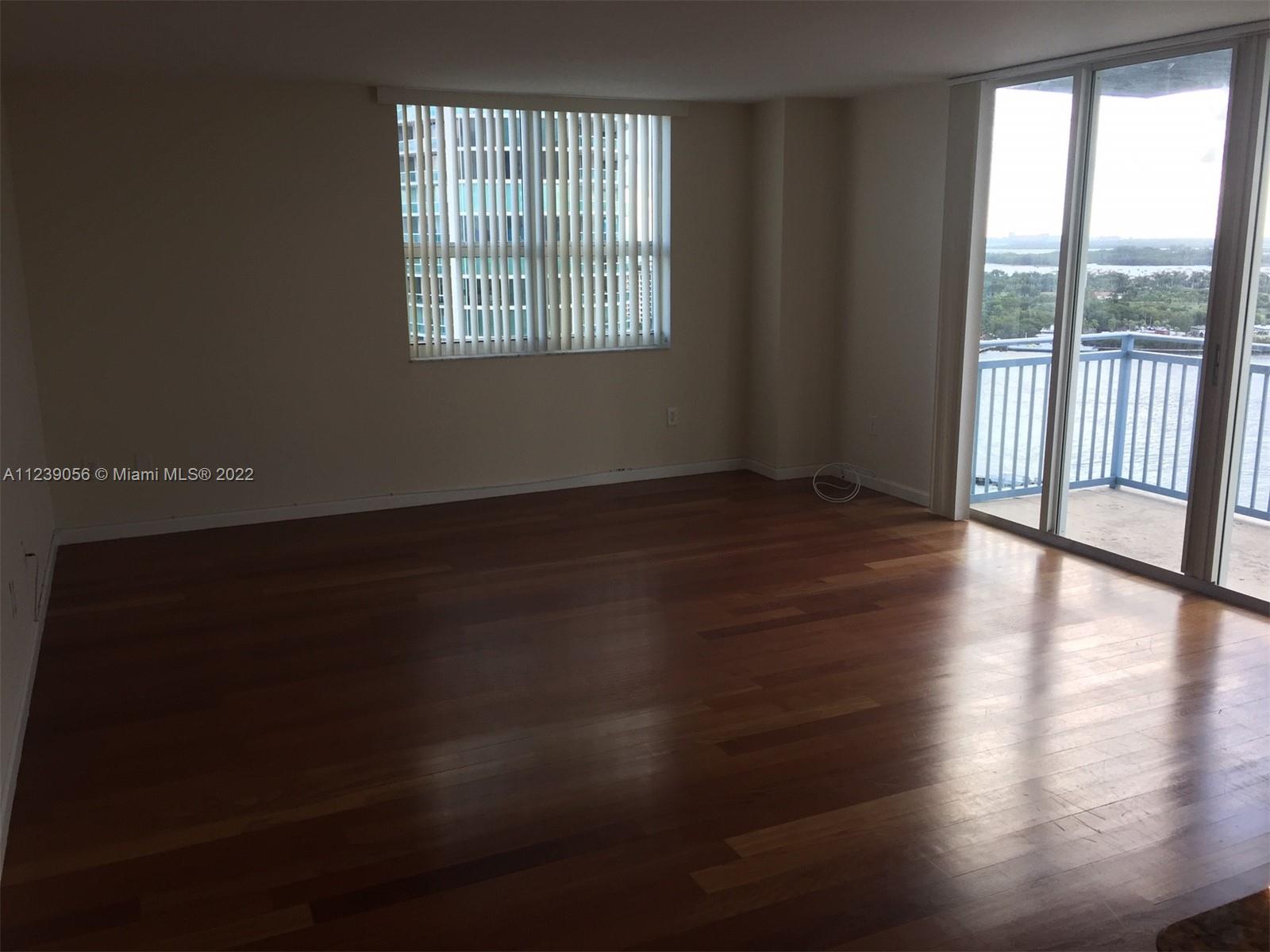 90 Alton Road, Unit 2202 Miami Beach, FL 33139 - Photo 3 of 26 Gallery Image 3