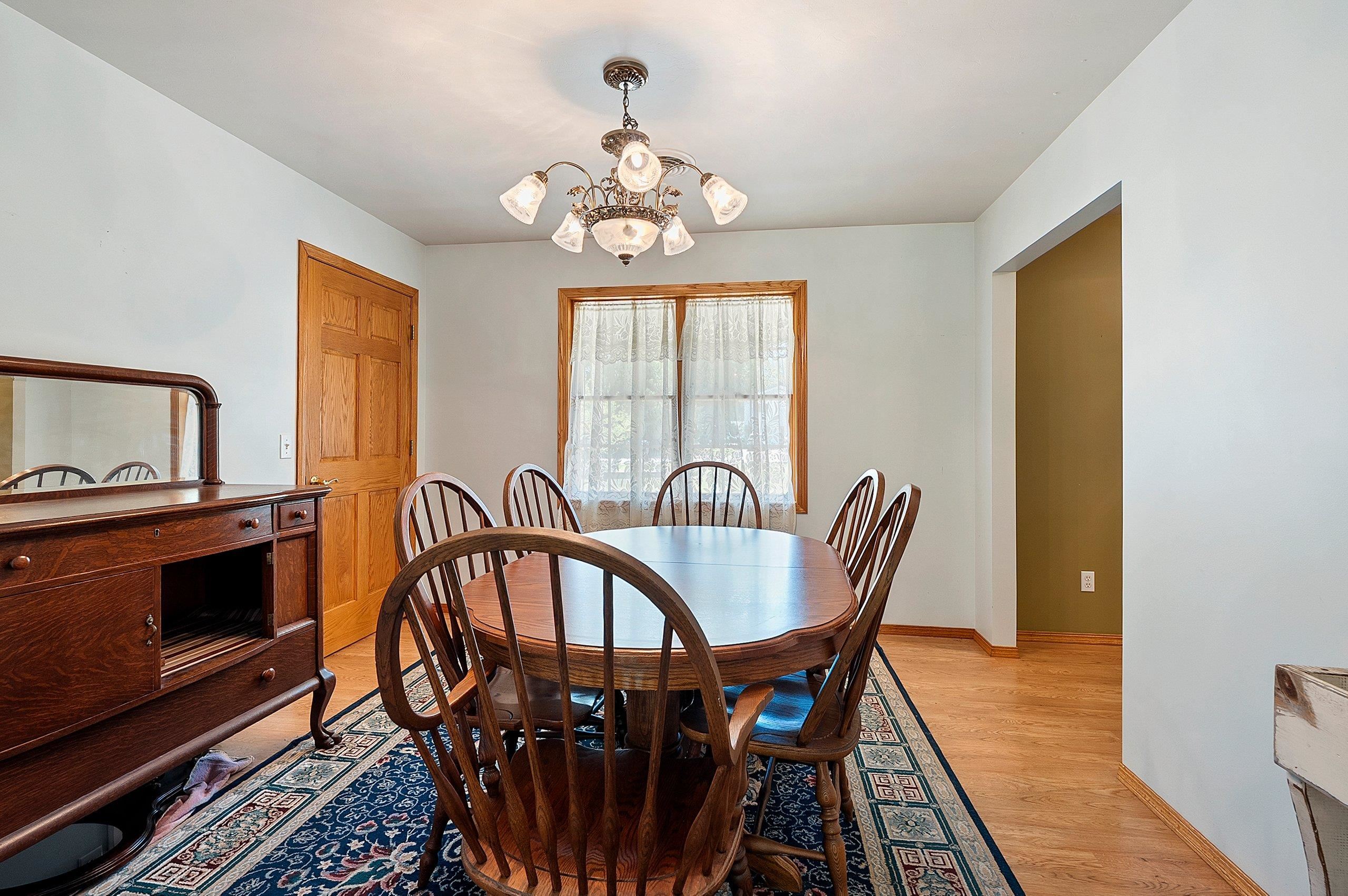 429 Jackson Street Oconto, WI 54153 - Photo 15 of 48
