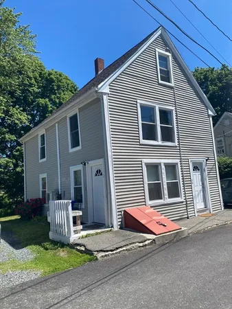 $675,000 | 12 Campbell Court, Taunton, MA 02718