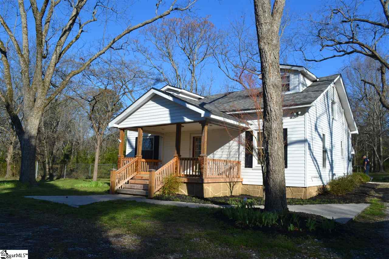 1911 McKelvey Road Fountain Inn, SC 29644 - Photo 1 of 25