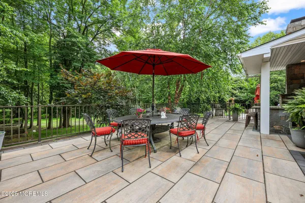 $1,649,000 | 4 White Pines Way, Freehold, NJ 07728
