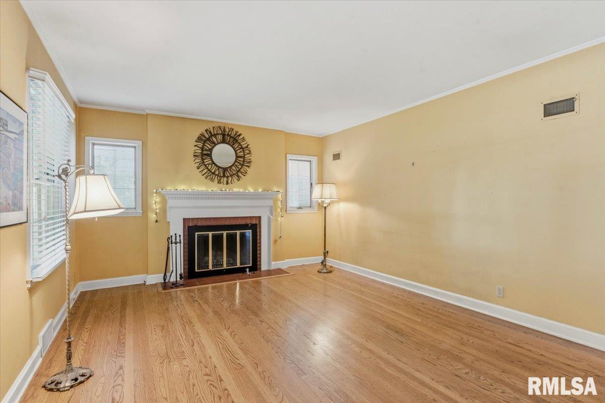 1501 West Cook Street Springfield, IL 62704 - Photo 4 of 38