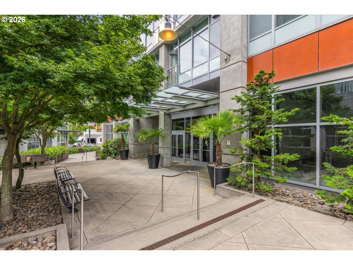 1926 West Burnside Street, Unit 301 Portland, OR 97209 - Photo 1 of 38
