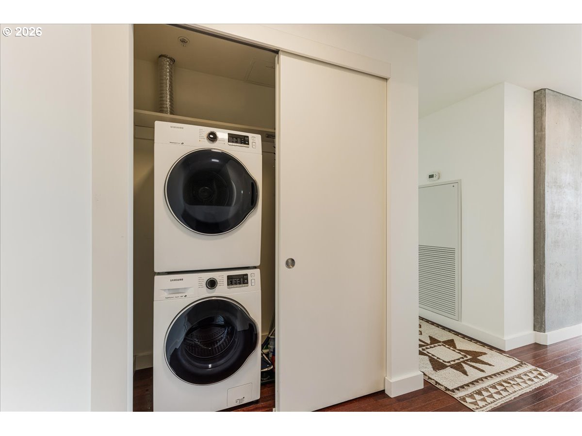 1926 West Burnside Street, Unit 301 Portland, OR 97209 - Photo 20 of 38