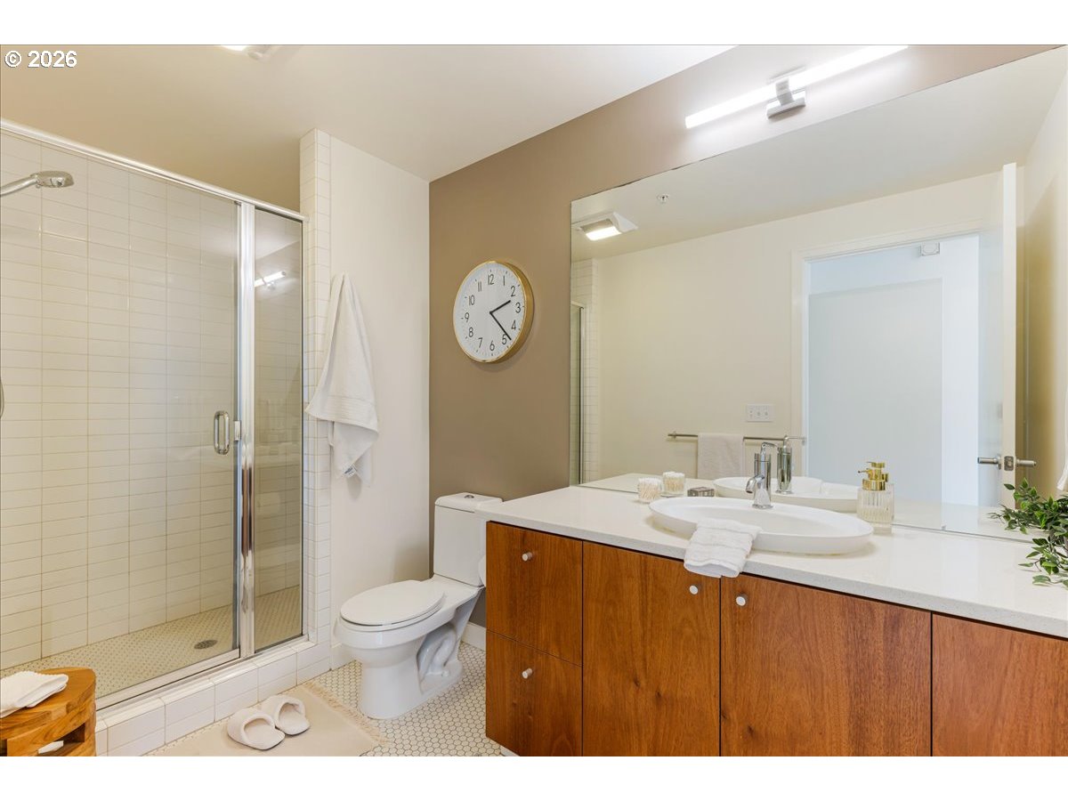 1926 West Burnside Street, Unit 301 Portland, OR 97209 - Photo 31 of 38