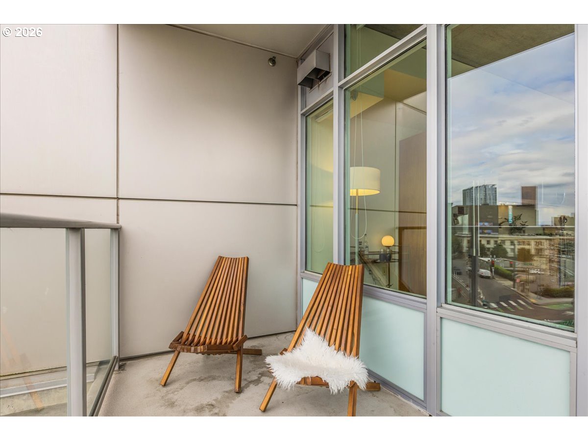 1926 West Burnside Street, Unit 301 Portland, OR 97209 - Photo 35 of 38