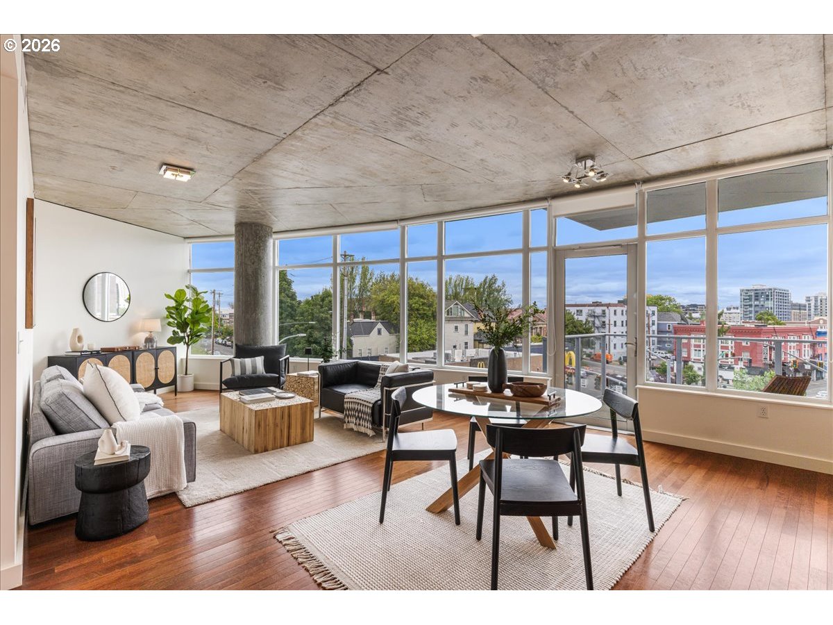 1926 West Burnside Street, Unit 301 Portland, OR 97209 - Photo 5 of 38