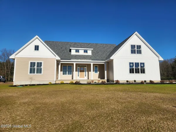 $857,500 | 1 Brookhaven Court, Wilton, NY 12866