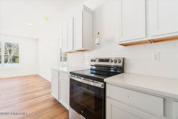 $857,500 | 1 Brookhaven Court, Wilton, NY 12866