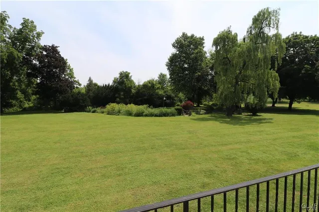 $649,900 | 3305 Municipal Drive, Whitehall, PA 18052