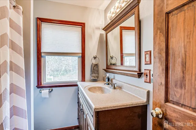 $499,000 | 61 Stouts Lane, Monmouth Junction, NJ 08852